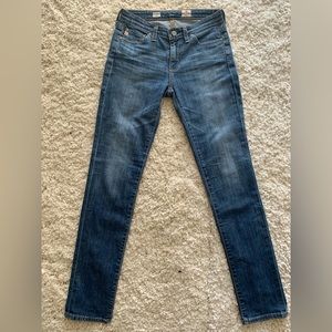 AG Prima Mid rise cigarette jeans size25